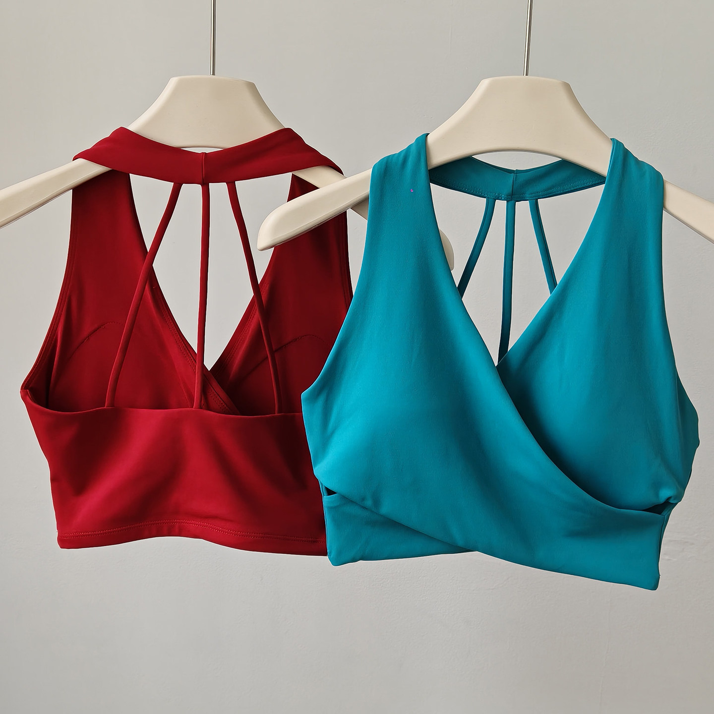 All-in-one Cross V-neck Sports - Pilates Yoga One recension och pris